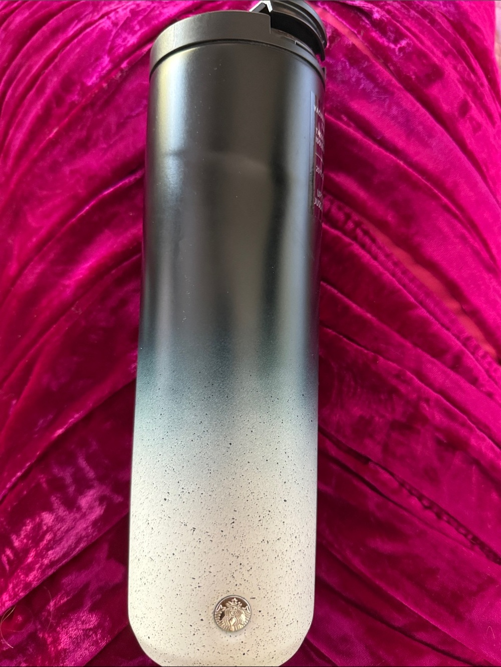 ✨ NWT ✨ Starbucks Black to White Ombre Stainless Travel Tumbler